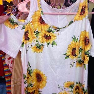 COPY - Beautiful sunflower sundress with pockets